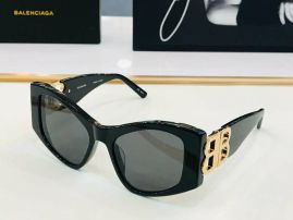 Picture of Balenciga Sunglasses _SKUfw55116068fw